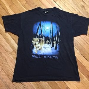Vintage 90s Wolf T-Shirt Wild Earth Wolves USA